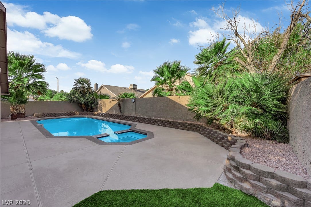 2353 Moorpark Way, Henderson, NV 89014 2353 Moorpark Way, Henderson, NV 89014