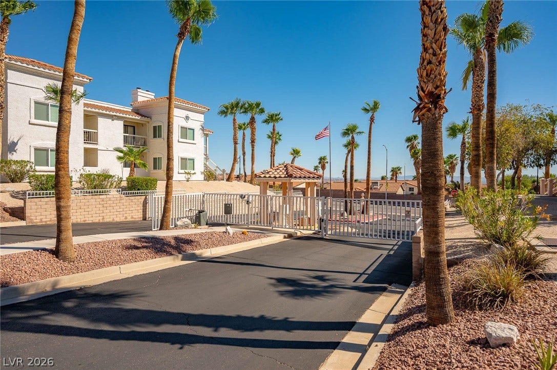 Las Palmas Community gated entrance.