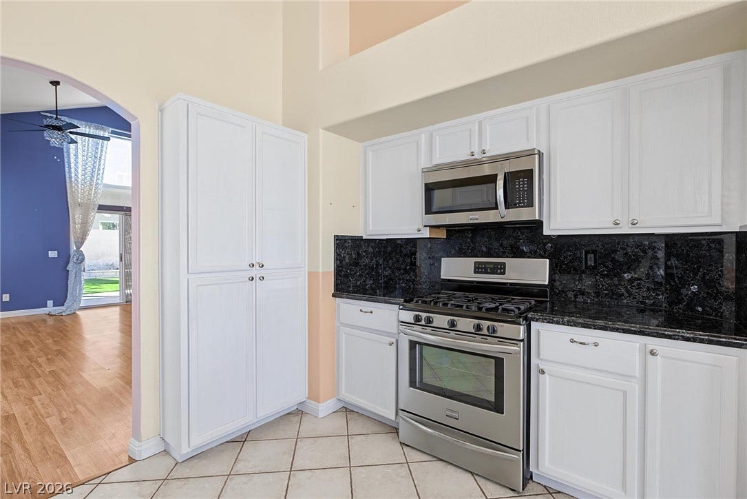 911 Sterling Thorn Court, Las Vegas, NV 89183 911 Sterling Thorn Court, Las Vegas, NV 89183