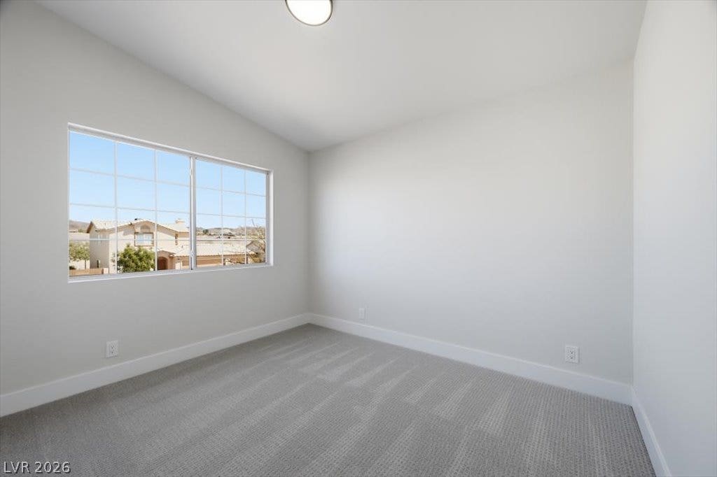139 Skytop Drive, Henderson, NV 89015 Upstairs bedroom two with attached full bathroom.