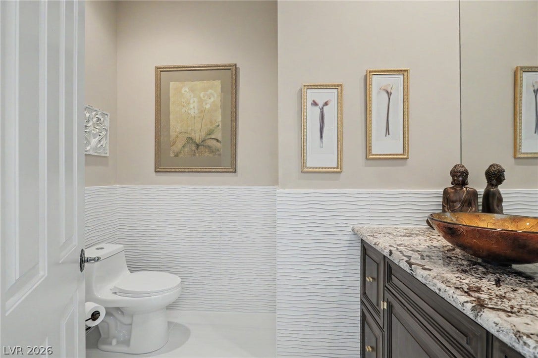 1358 Opal Valley Street, Henderson, NV 89052 Guest Bath