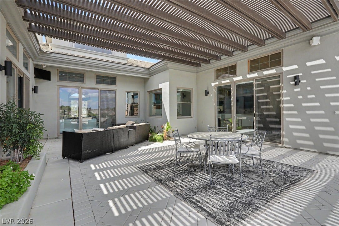 1358 Opal Valley Street, Henderson, NV 89052 Indoor/Outdoor Living