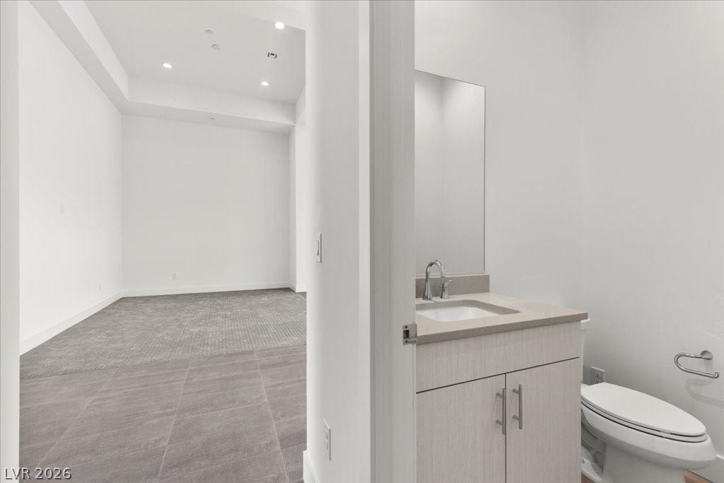 10907 Agate Cliffs Avenue, Las Vegas, NV 89135 1/2 Bathroom