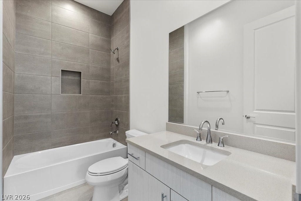 10907 Agate Cliffs Avenue, Las Vegas, NV 89135 EnSuite