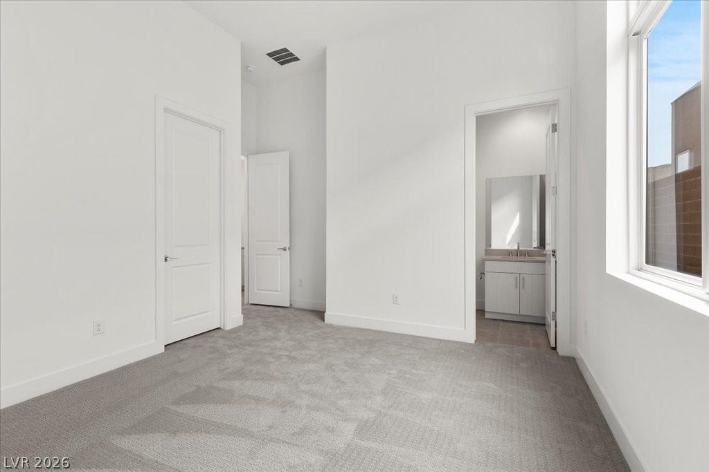 10907 Agate Cliffs Avenue, Las Vegas, NV 89135 EnSuite