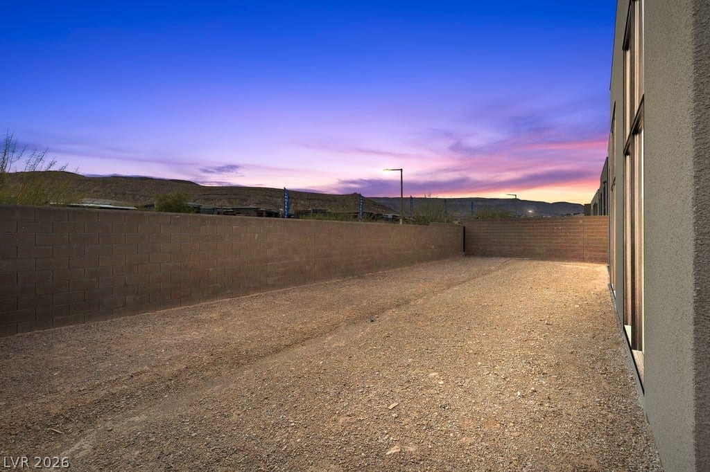 10907 Agate Cliffs Avenue, Las Vegas, NV 89135 Nobody Behind
Mountain Views