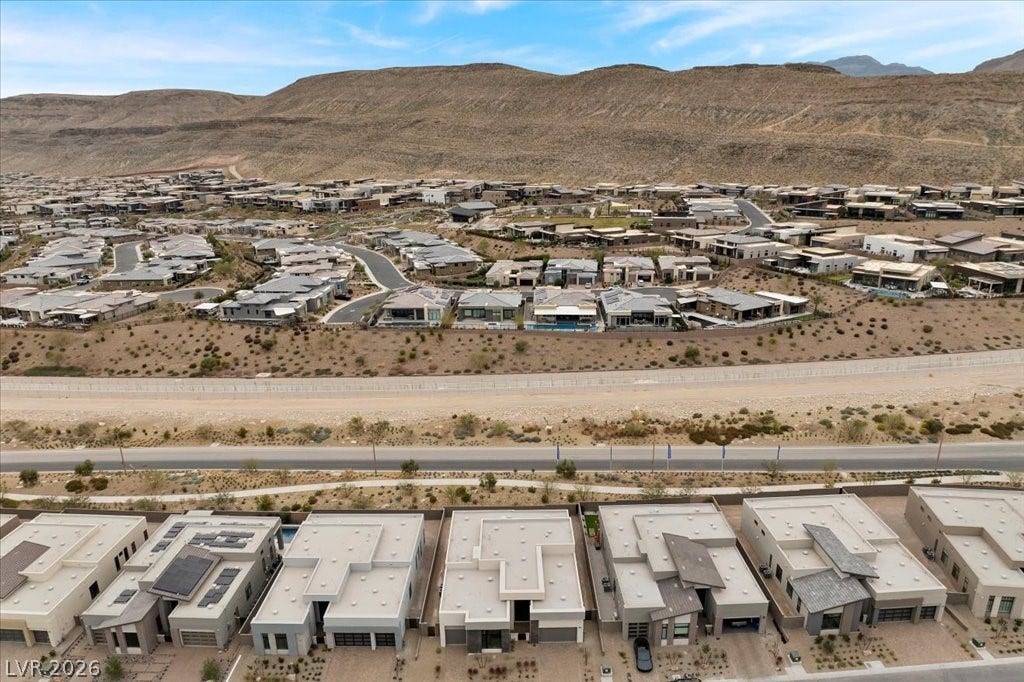 10907 Agate Cliffs Avenue, Las Vegas, NV 89135 Nobody Behind
Mountain Views
