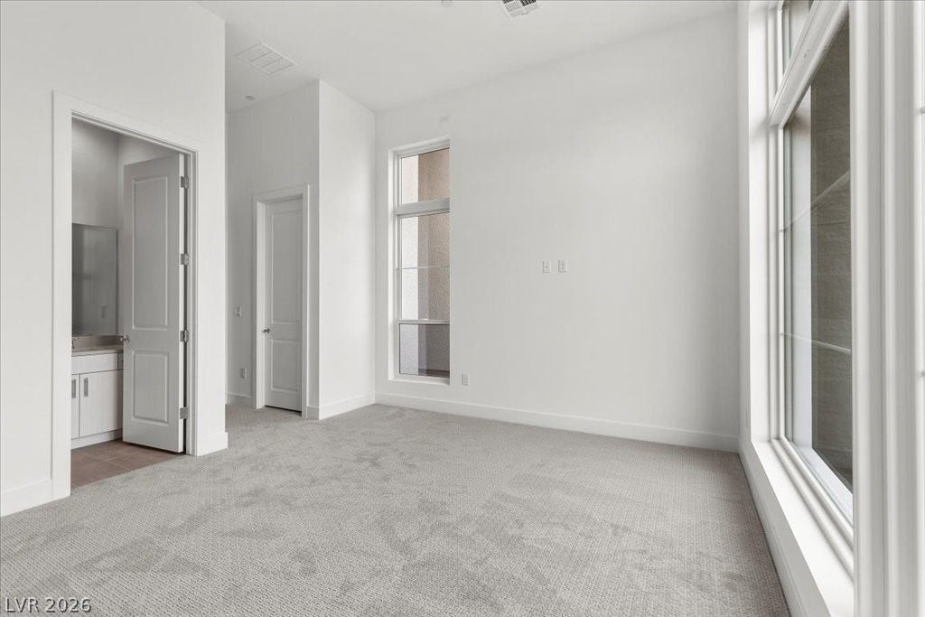 10907 Agate Cliffs Avenue, Las Vegas, NV 89135 EnSuite