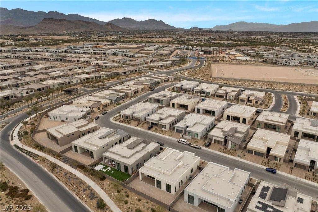 10907 Agate Cliffs Avenue, Las Vegas, NV 89135 Nobody Behind
Mountain Views