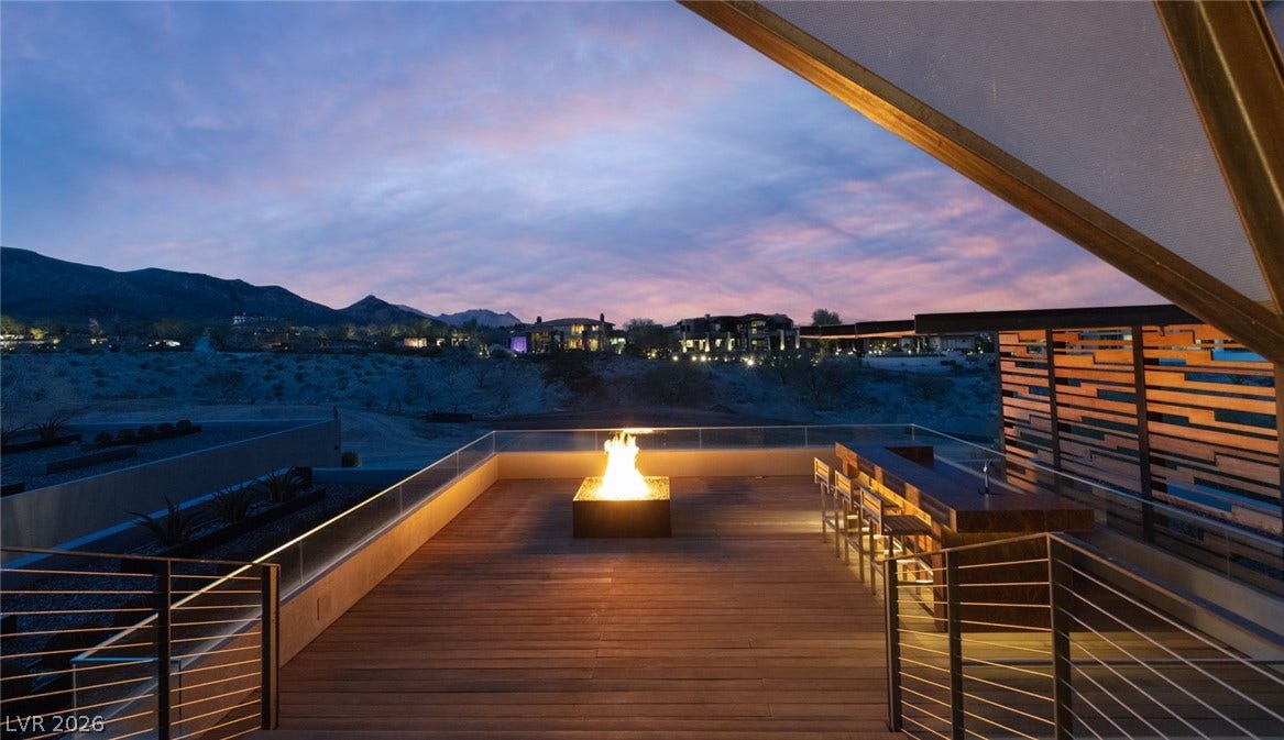20 Soaring Bird Court, Las Vegas, NV 89135
