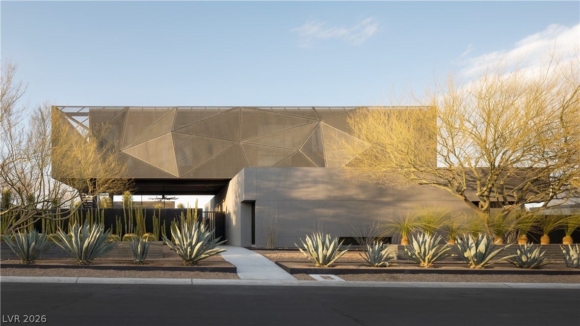20 Soaring Bird Court, Las Vegas, NV 89135
