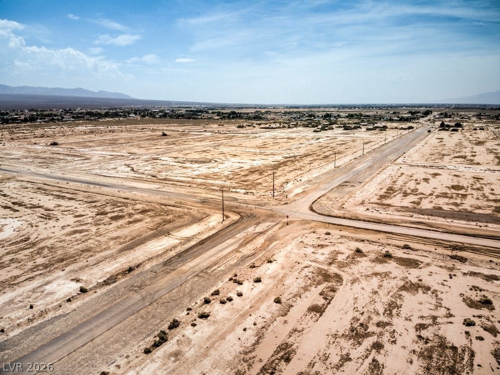 1041 W Leslie Street, Pahrump, NV 89060 1041 W Leslie Street, Pahrump, NV 89060
