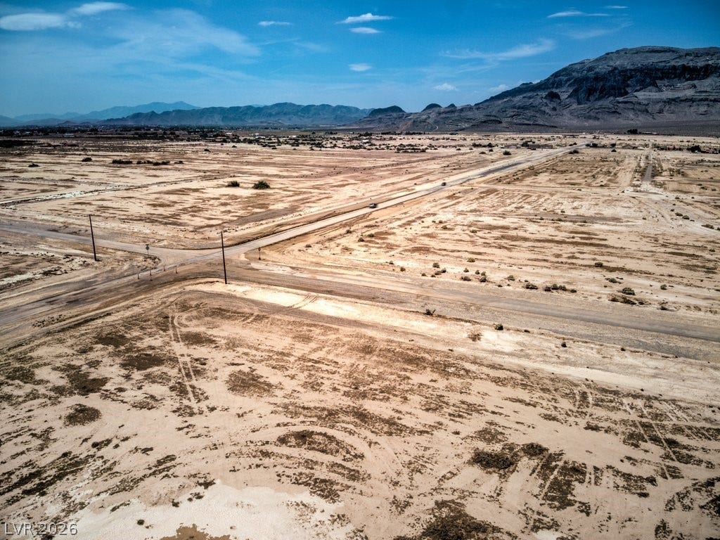 5960 N Linda Street, Pahrump, NV 89060 5960 N Linda Street, Pahrump, NV 89060