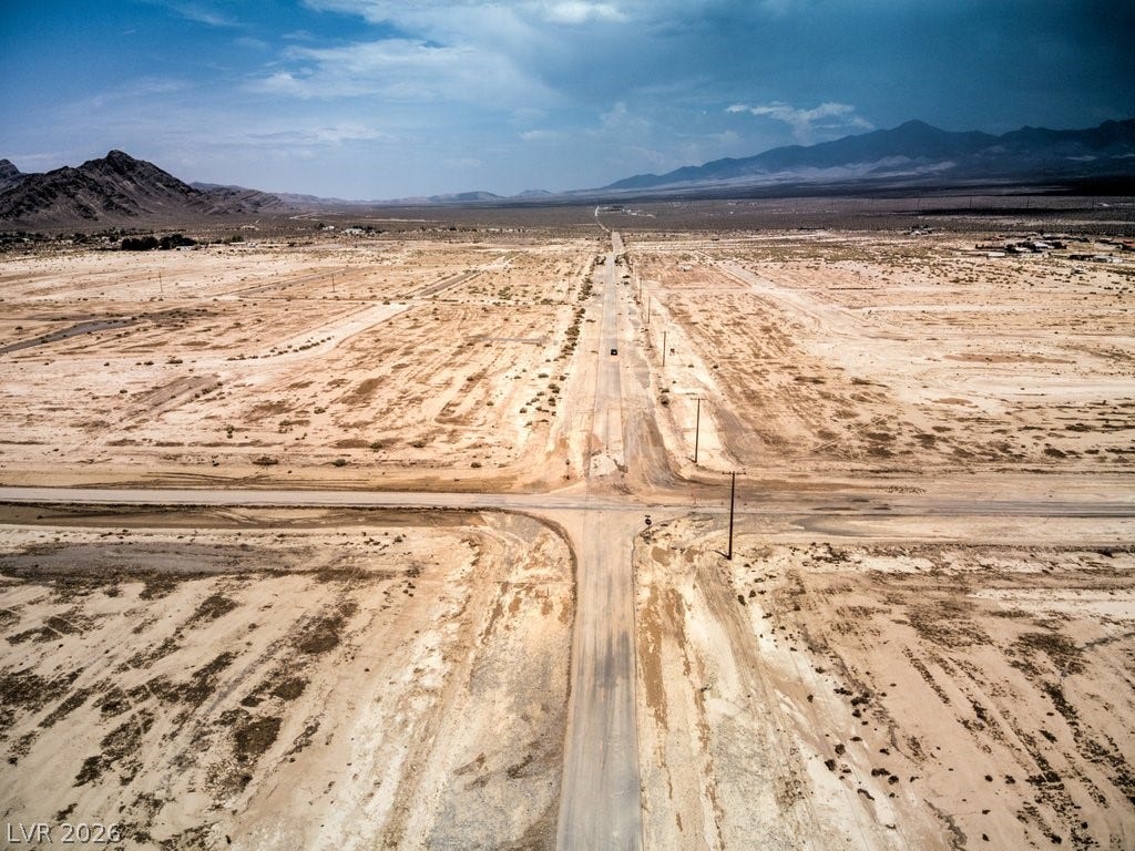 5960 N Linda Street, Pahrump, NV 89060 5960 N Linda Street, Pahrump, NV 89060