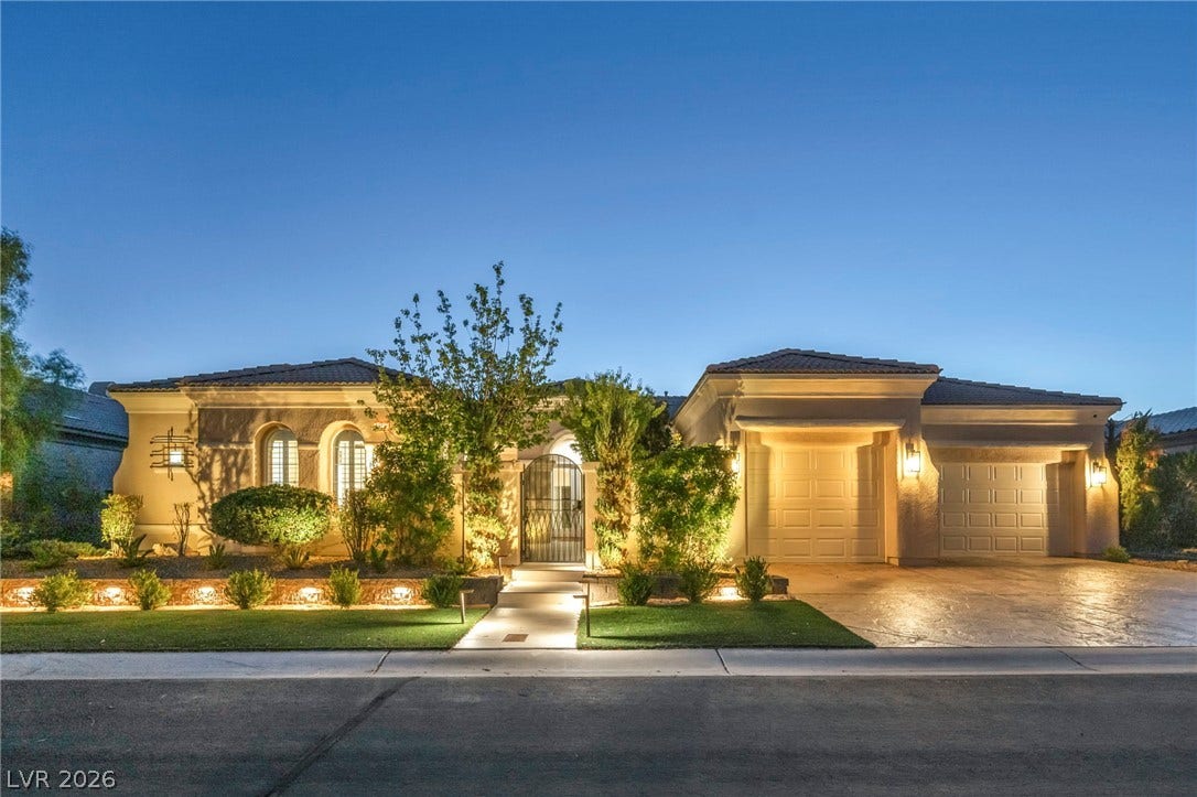 4555 Riva De Romanza Street, Las Vegas, NV 89135