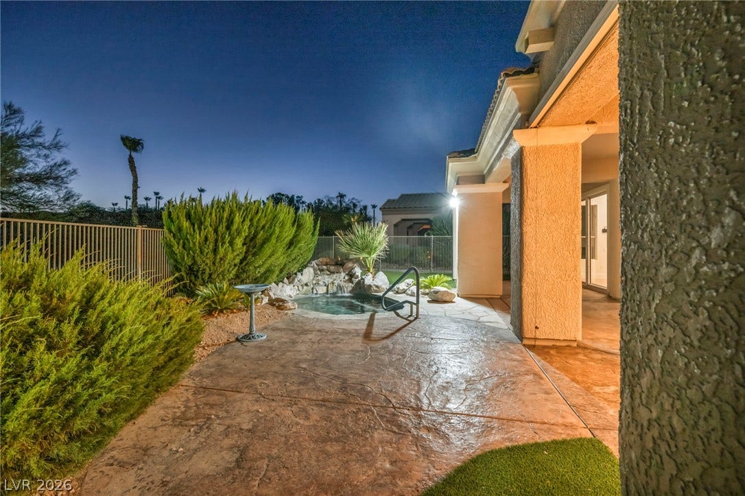 4555 Riva De Romanza Street, Las Vegas, NV 89135