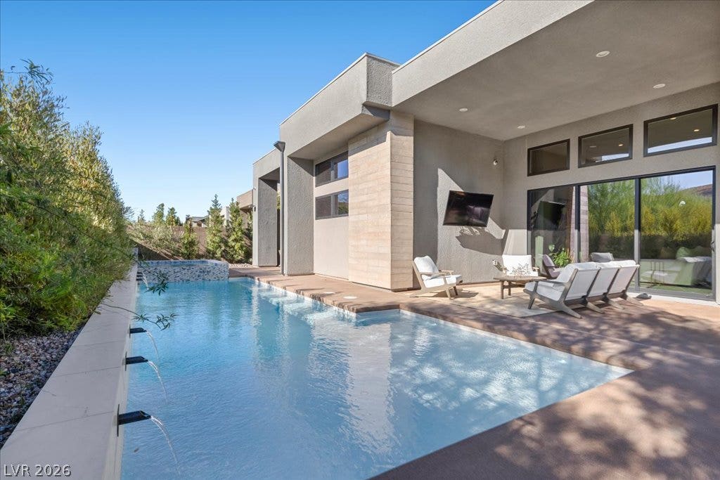 10806 White Clay Drive, Las Vegas, NV 89135 10806 White Clay Drive, Las Vegas, NV 89135