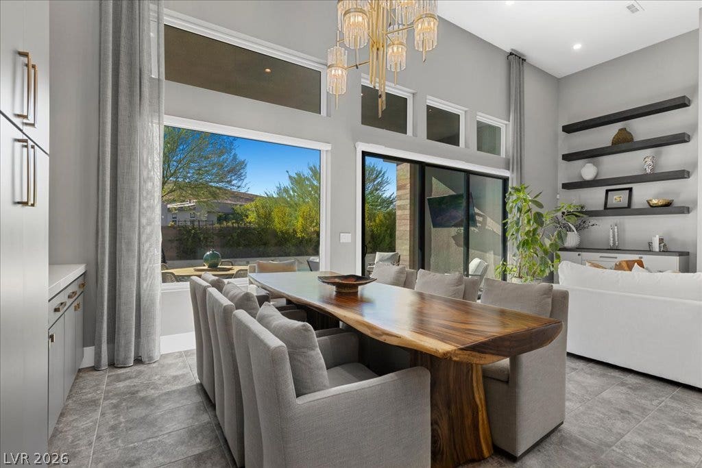 10806 White Clay Drive, Las Vegas, NV 89135 10806 White Clay Drive, Las Vegas, NV 89135