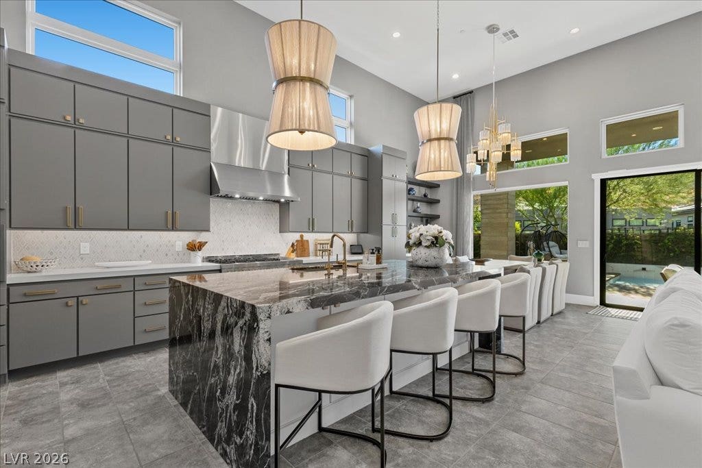 10806 White Clay Drive, Las Vegas, NV 89135 10806 White Clay Drive, Las Vegas, NV 89135