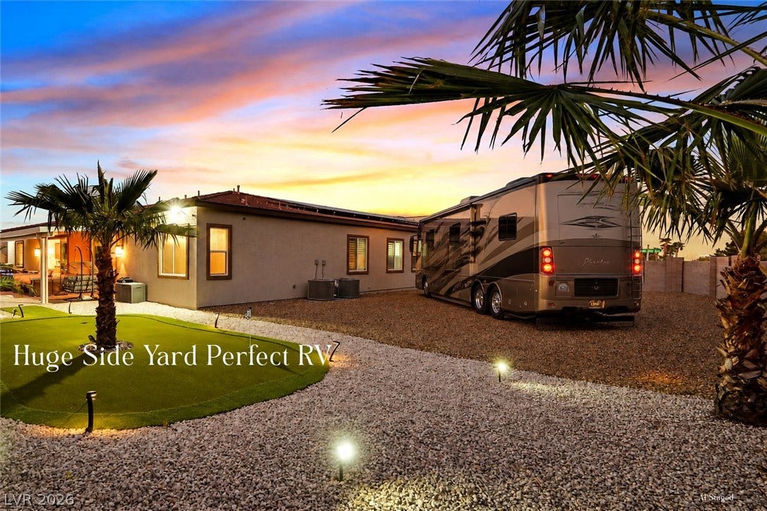 2689 Pioneer Estates Court, Las Vegas, NV 89117 Huge Side yard perfect for detached Casita or RV parking