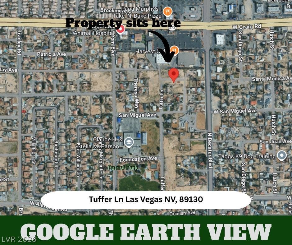 An aerial map highlights the central location of this residential neighborhood.