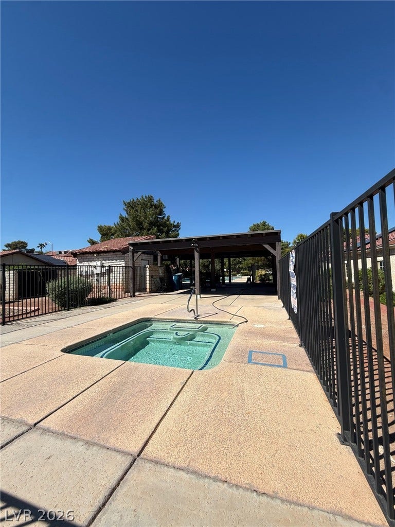 817 Spyglass Lane, Las Vegas, NV 89107 An inviting outdoor spa near the home.