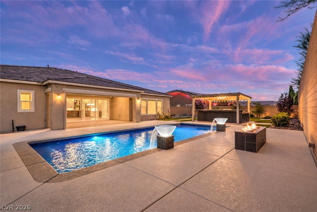 5455 Grambley Street, Las Vegas, NV 89149 5455 Grambley Street, Las Vegas, NV 89149