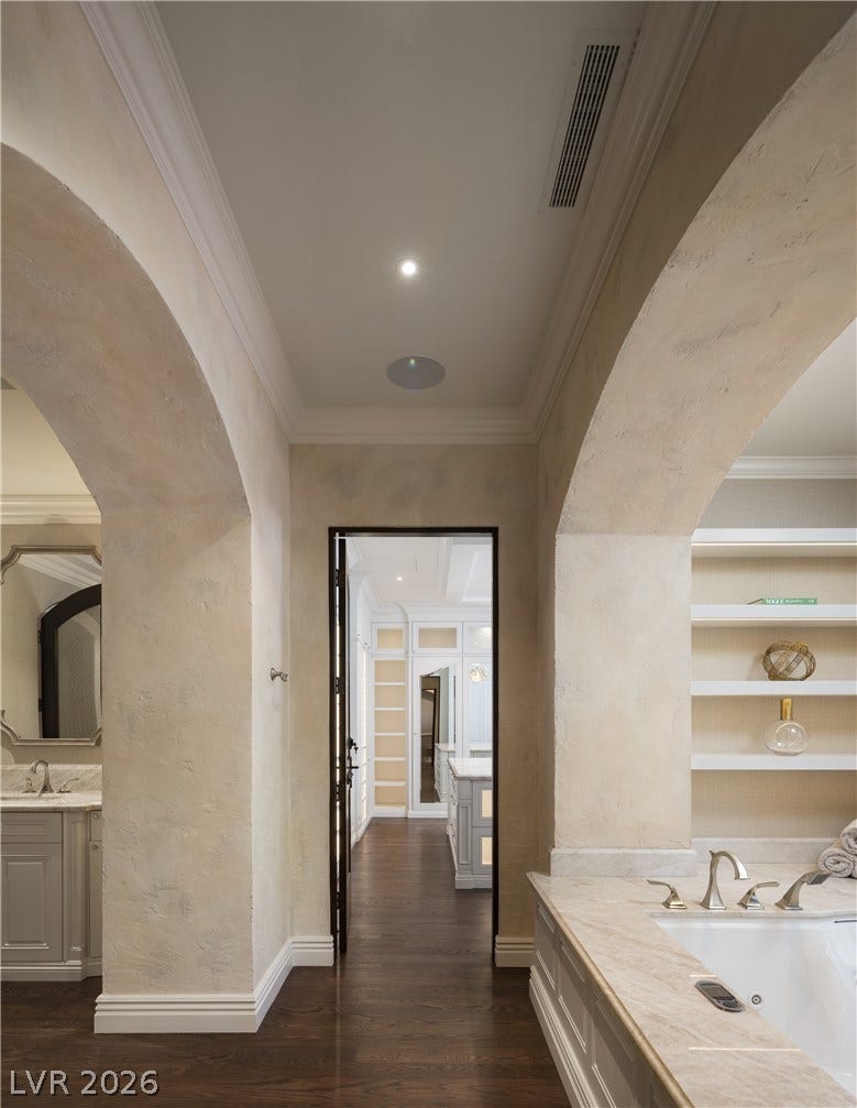 9017 Grove Crest Lane, Las Vegas, NV 89134 Primary bathroom 1 - "hers"