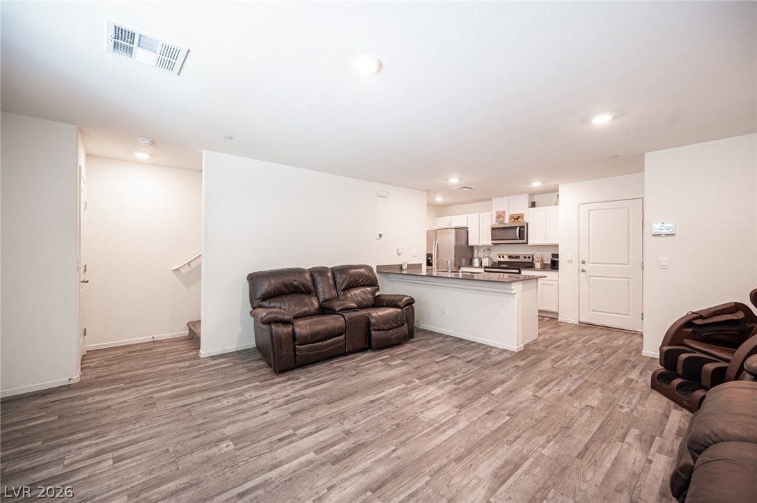 6144 Musas Garden Street, North Las Vegas, NV 89081 6144 Musas Garden Street, North Las Vegas, NV 89081