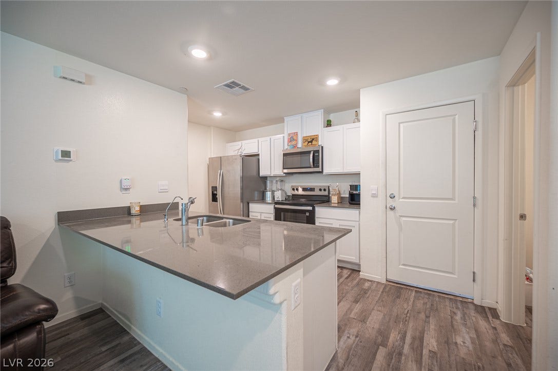 6144 Musas Garden Street, North Las Vegas, NV 89081 6144 Musas Garden Street, North Las Vegas, NV 89081