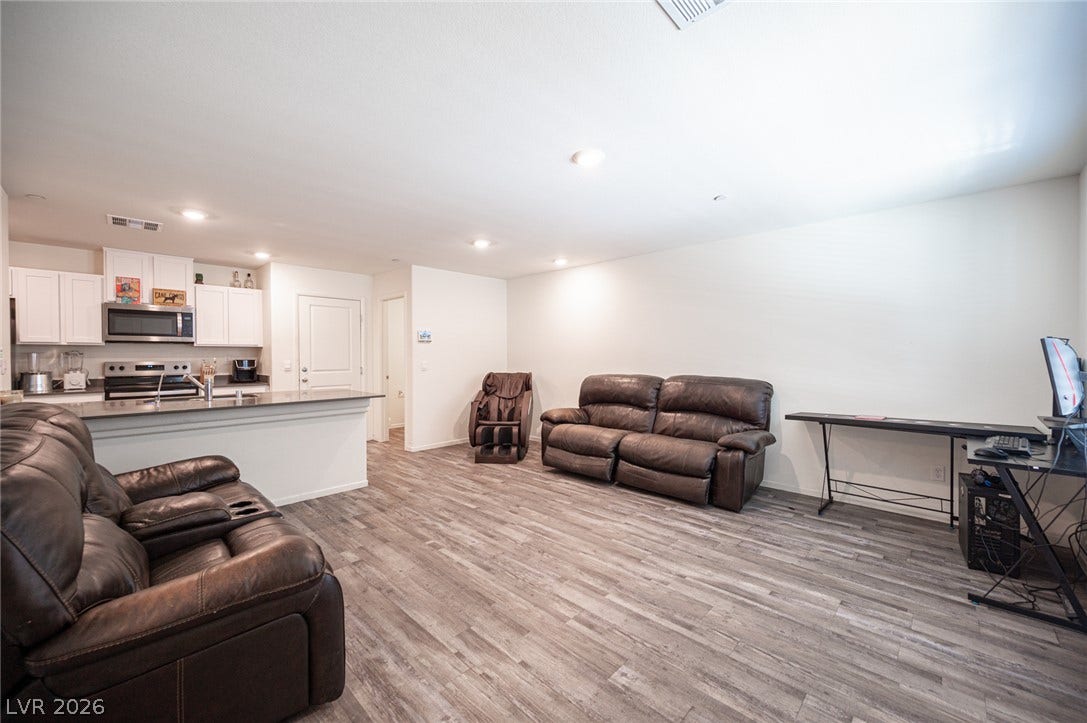 6144 Musas Garden Street, North Las Vegas, NV 89081 6144 Musas Garden Street, North Las Vegas, NV 89081