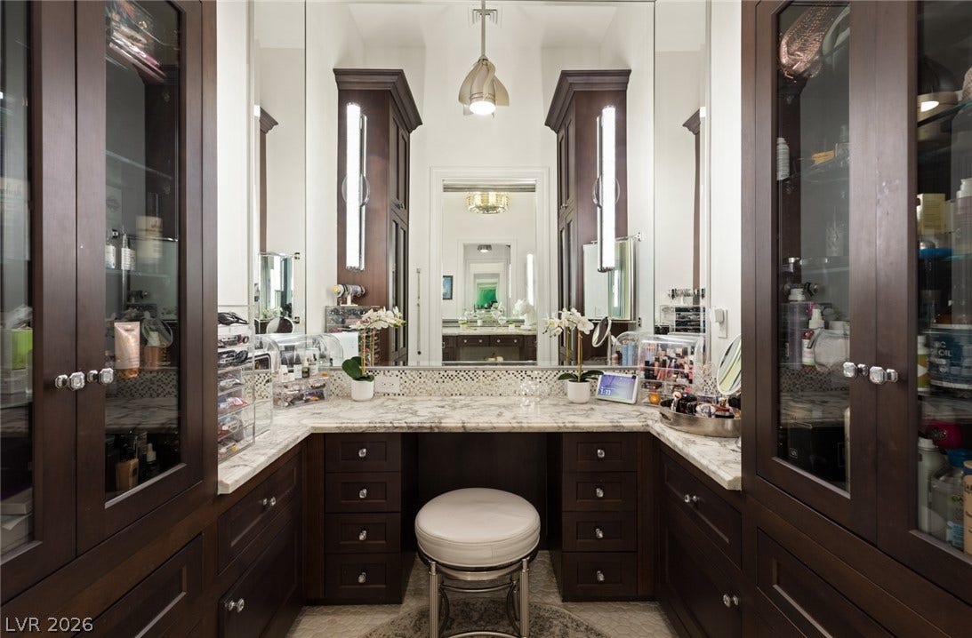 2323 Pinto Lane, Las Vegas, NV 89107 2323 Pinto Lane, Las Vegas, NV 89107