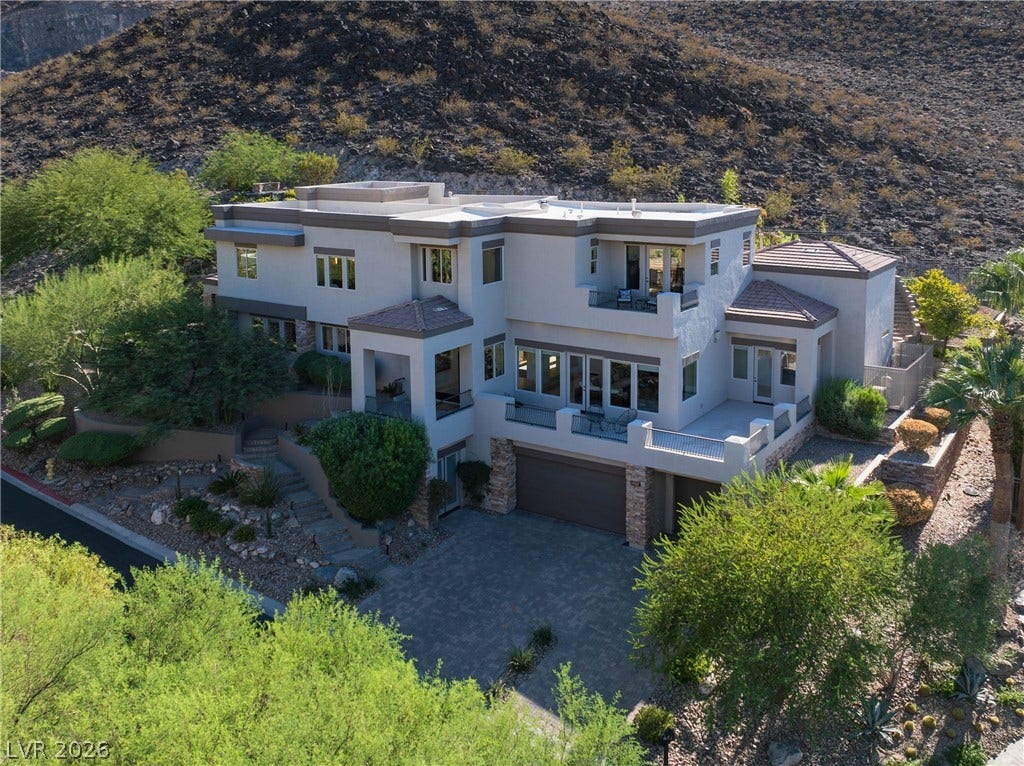 1635 Liege Drive, Henderson, NV 89012 1635 Liege Drive, Henderson, NV 89012