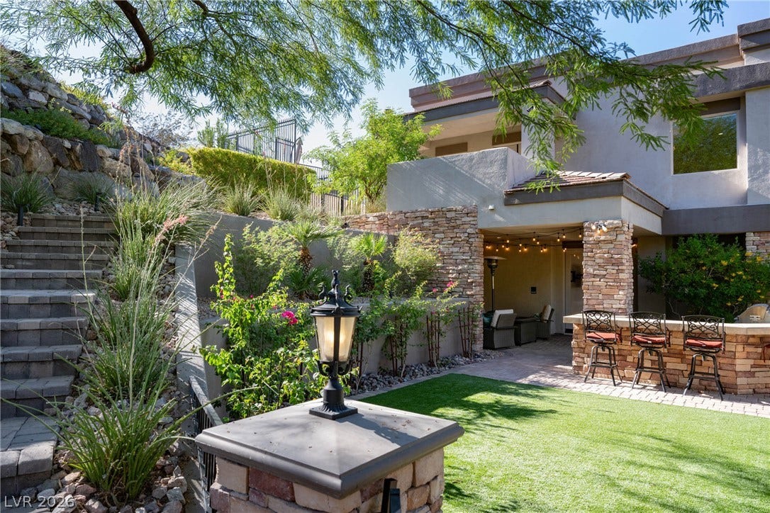 1635 Liege Drive, Henderson, NV 89012 1635 Liege Drive, Henderson, NV 89012