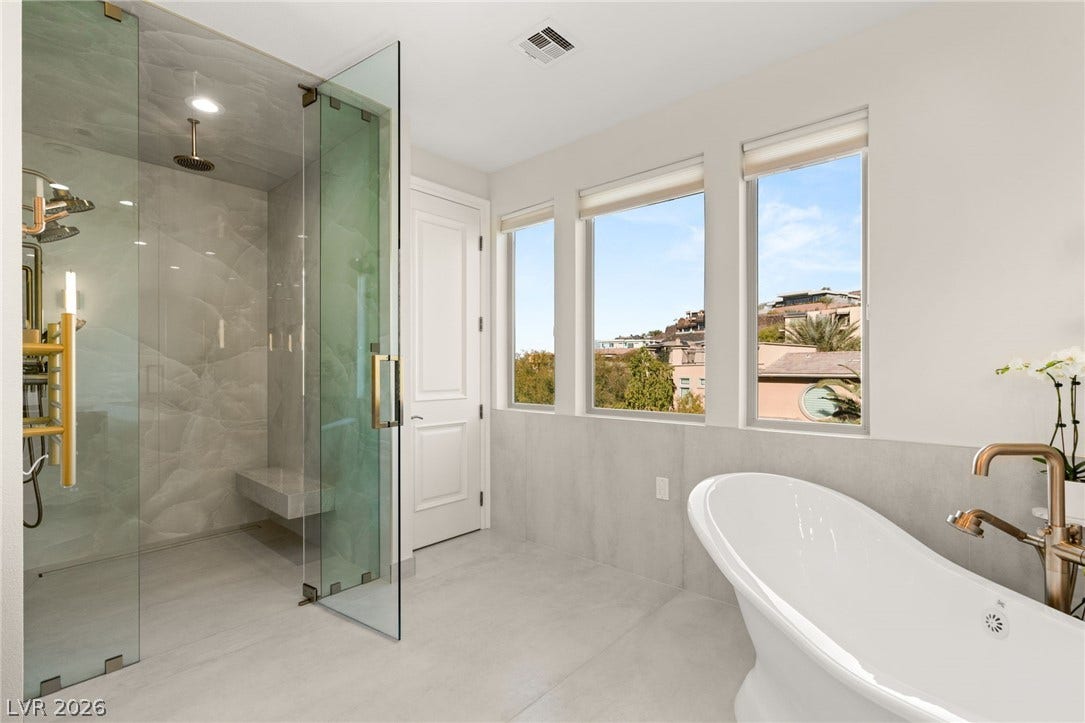 1635 Liege Drive, Henderson, NV 89012 1635 Liege Drive, Henderson, NV 89012