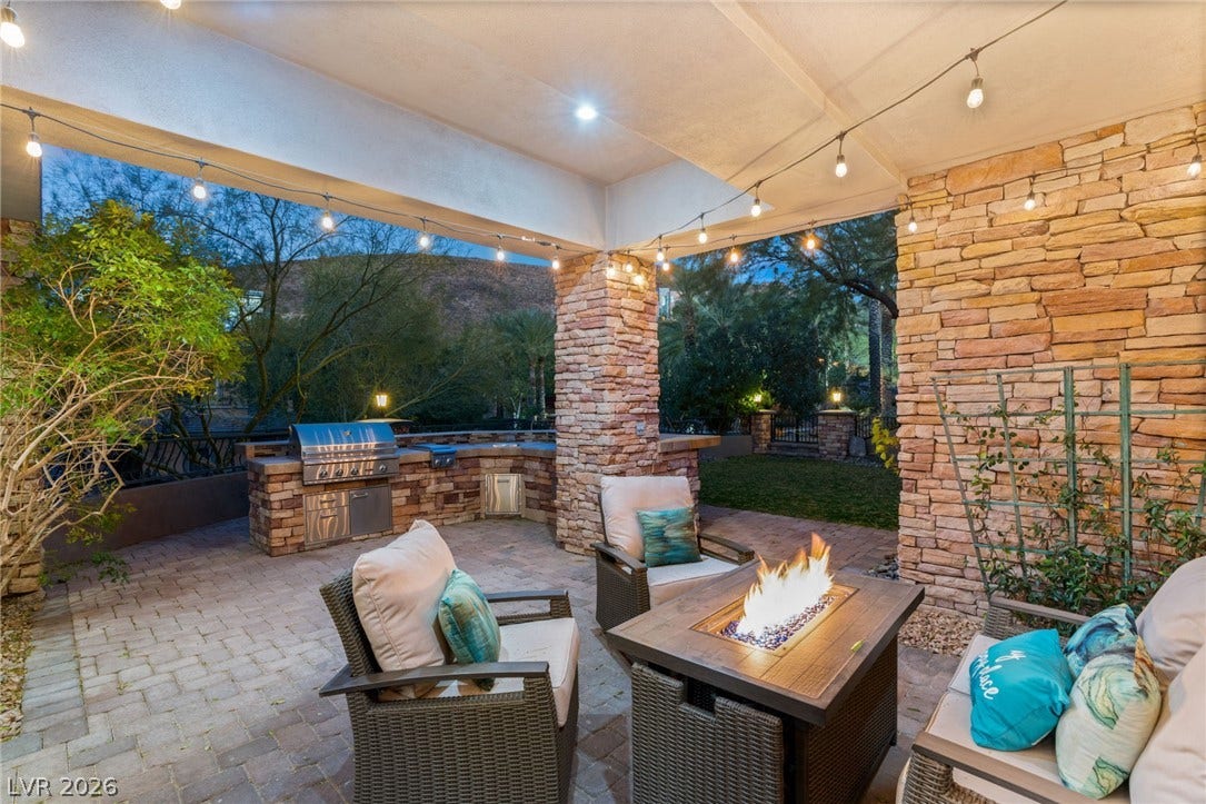 1635 Liege Drive, Henderson, NV 89012 1635 Liege Drive, Henderson, NV 89012