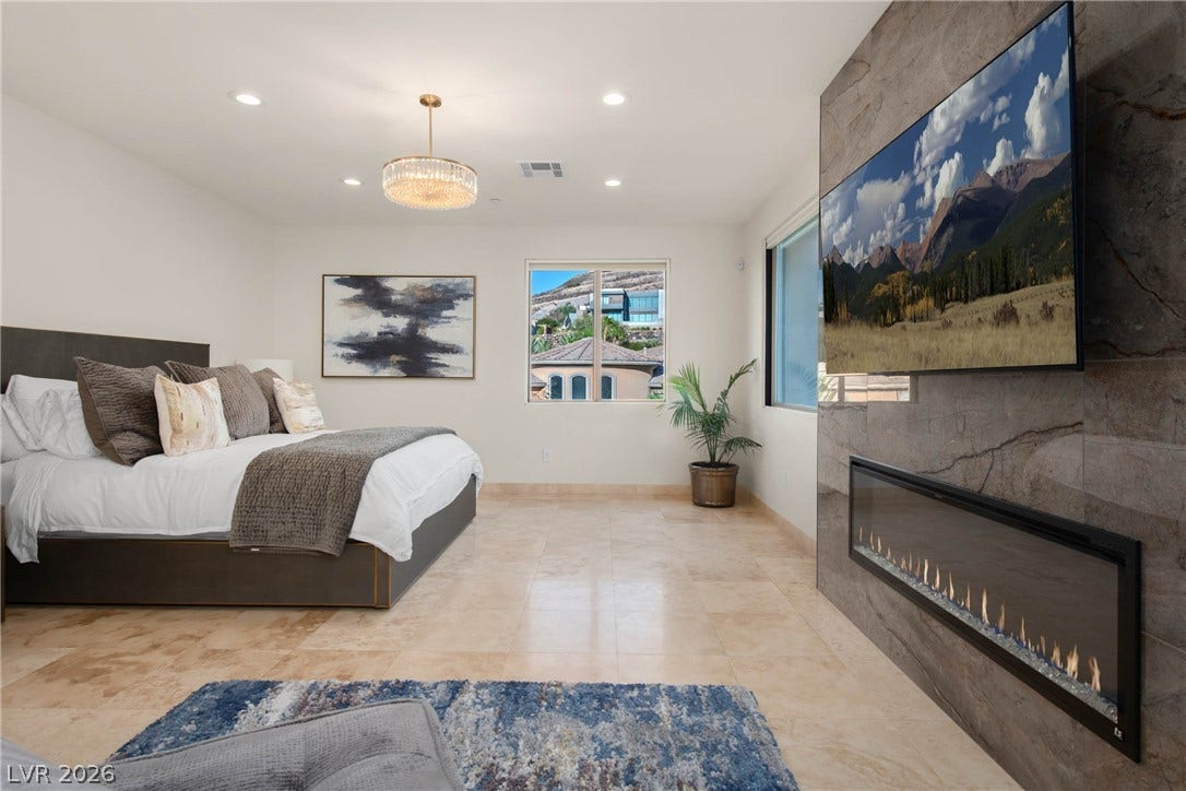 1635 Liege Drive, Henderson, NV 89012 1635 Liege Drive, Henderson, NV 89012