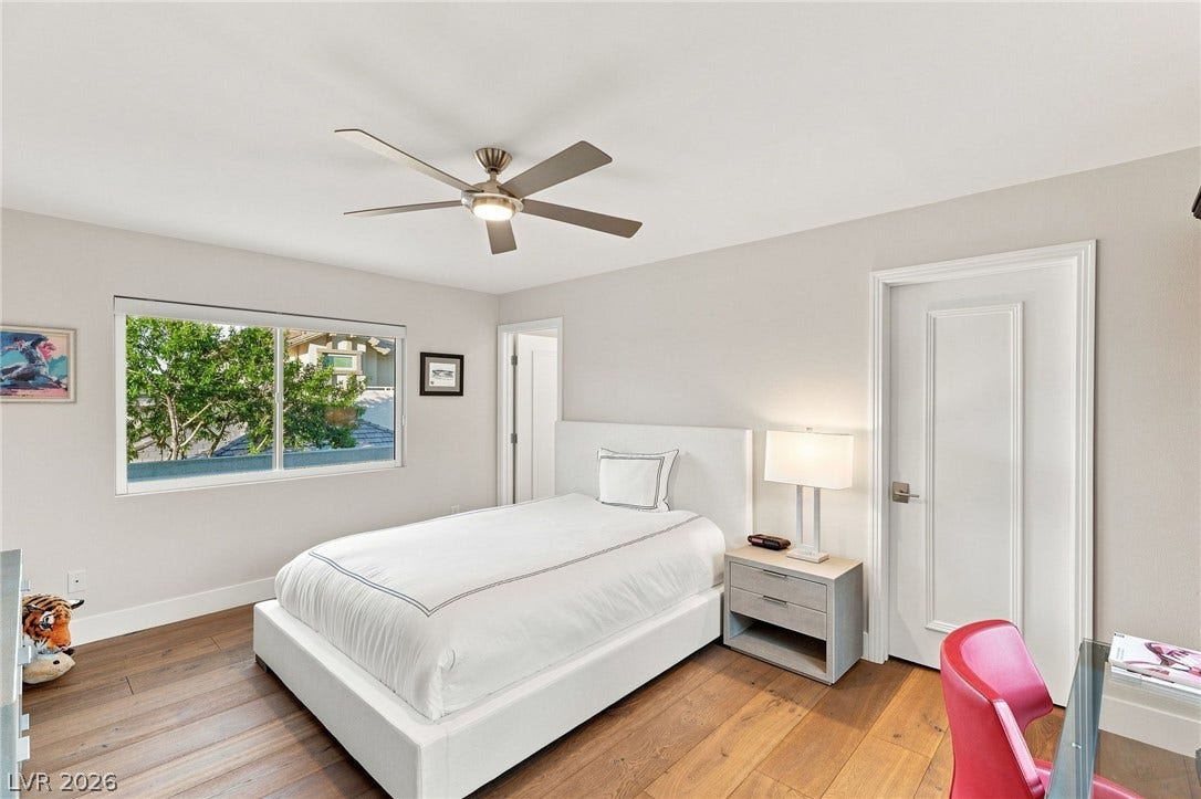 1529 Champion Hills Lane, Las Vegas, NV 89134