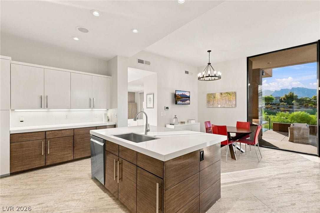 1529 Champion Hills Lane, Las Vegas, NV 89134
