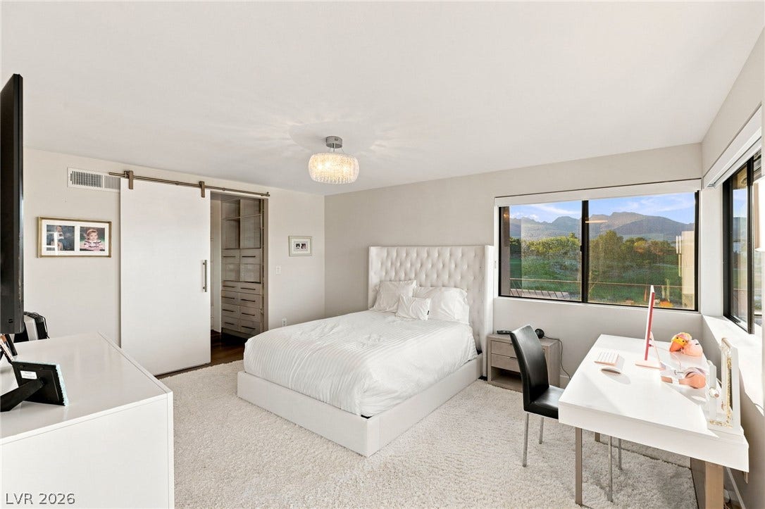 1529 Champion Hills Lane, Las Vegas, NV 89134