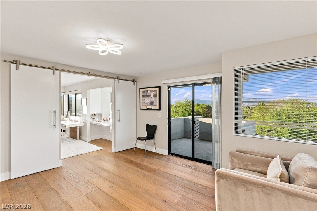 1529 Champion Hills Lane, Las Vegas, NV 89134