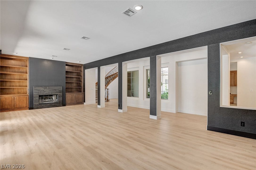 401 Grand Augusta Lane, Las Vegas, NV 89144
