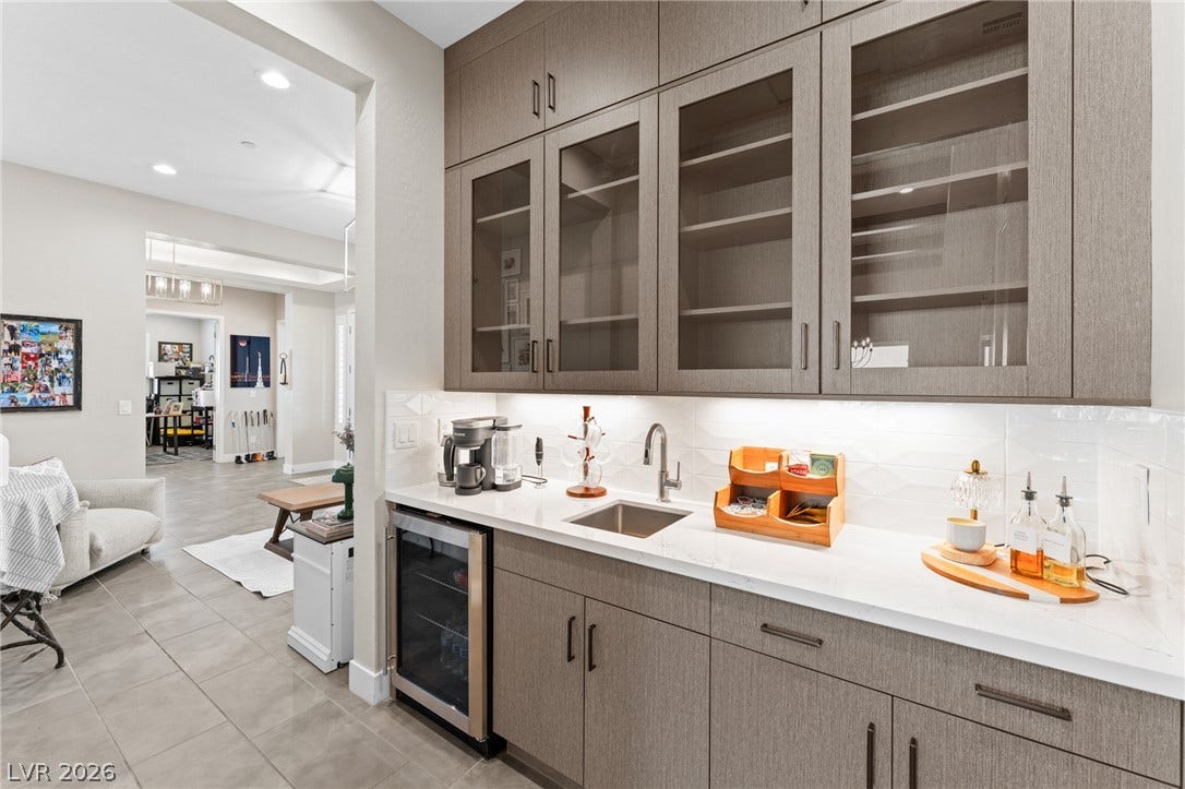 5475 Grambley Street, Las Vegas, NV 89149 5475 Grambley Street, Las Vegas, NV 89149