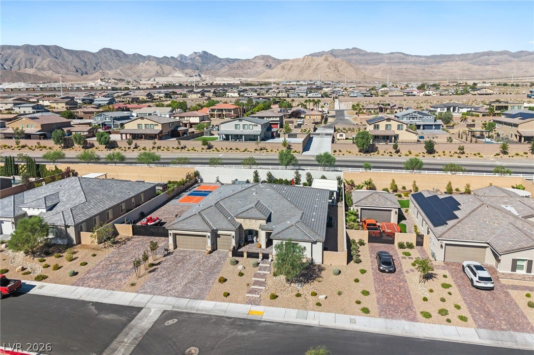 5475 Grambley Street, Las Vegas, NV 89149 5475 Grambley Street, Las Vegas, NV 89149