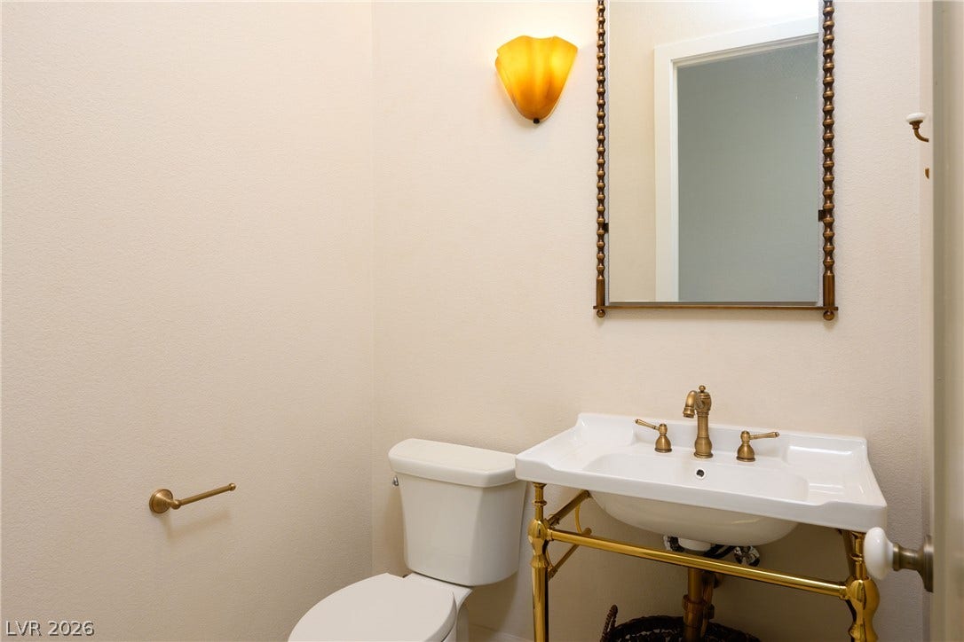 12007 Oakland Hills Drive, Las Vegas, NV 89141 Powder Bathroom