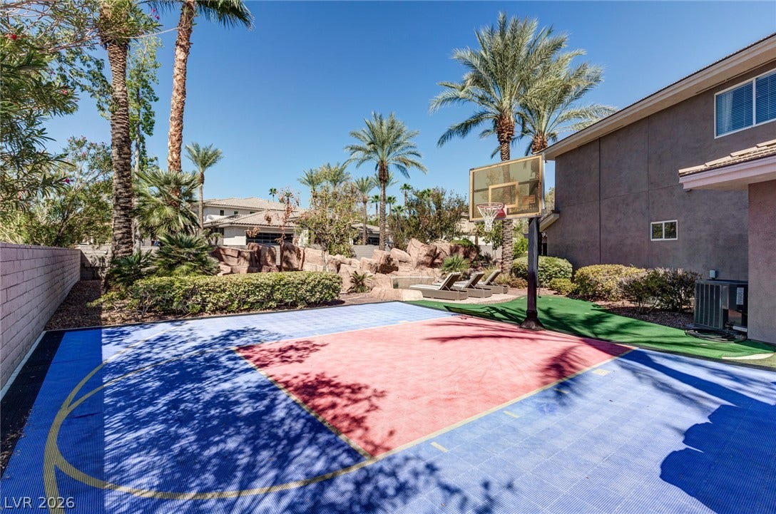 9916 Aspen Knoll Court, Las Vegas, NV 89117 Adjustable back board and sports court.