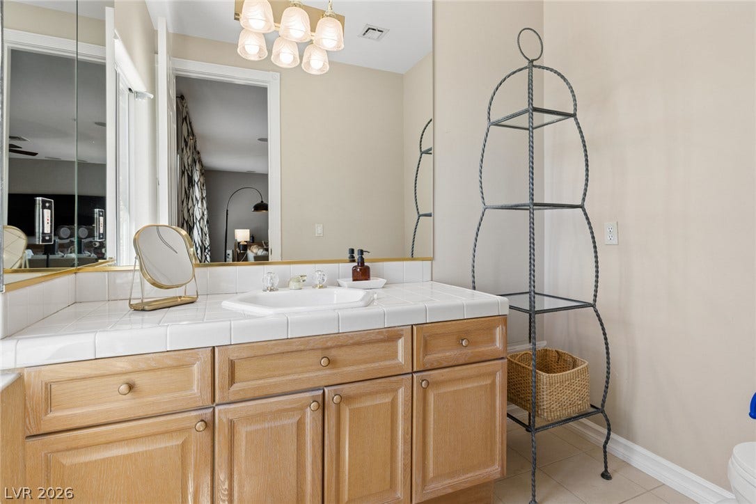 9916 Aspen Knoll Court, Las Vegas, NV 89117 Loft 1/2 bath.