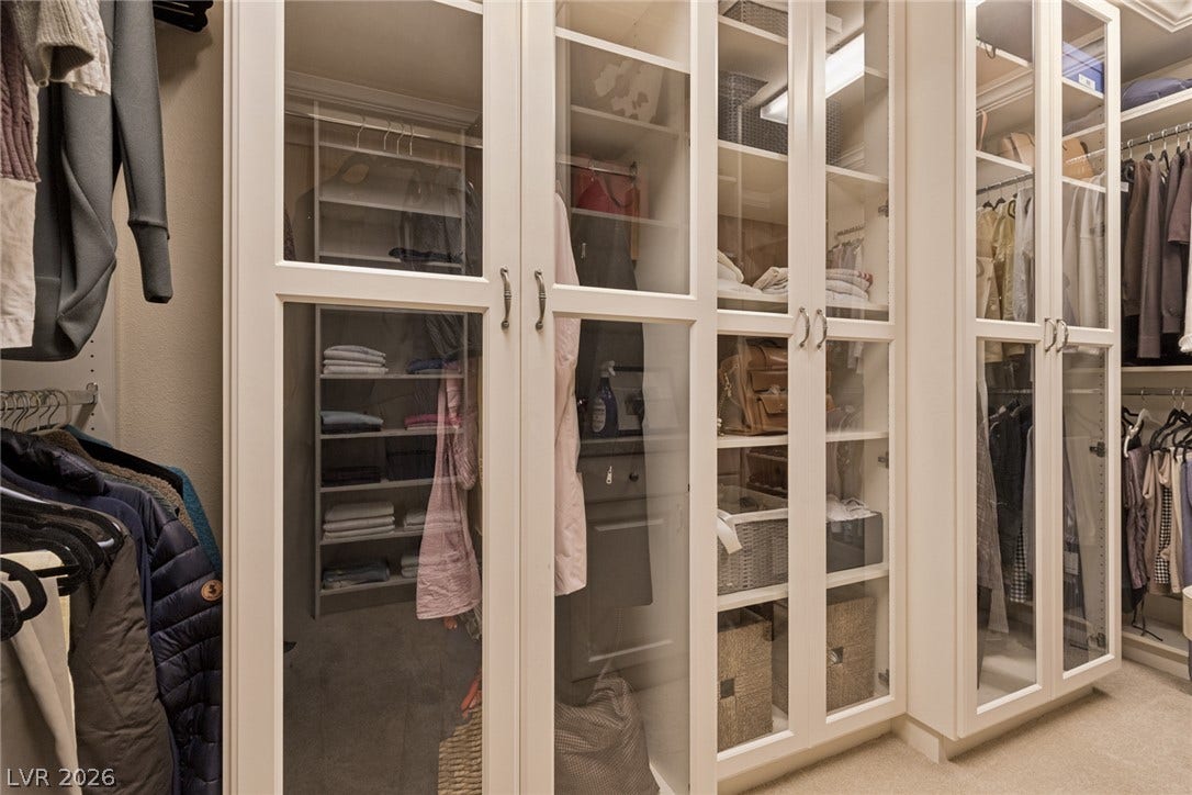 9916 Aspen Knoll Court, Las Vegas, NV 89117 Walk around closet