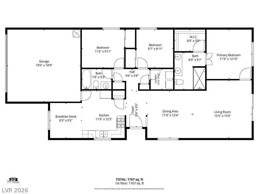 3432 Herring Gull Lane, North Las Vegas, NV 89084 An intuitive single-story layout optimizes the flow between shared living areas and private bedrooms.