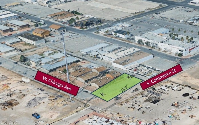 100 W Chicago Avenue, Las Vegas, NV 89102 An aerial layout maps the highlighted lot situated along active city streets.